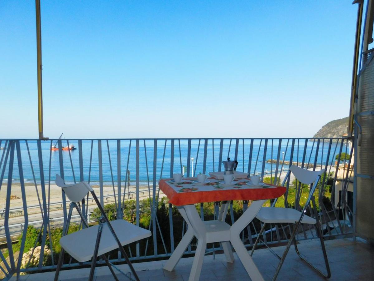 Bilocale Con Favolosa Vista Mare Levanto Eksteriør bilde